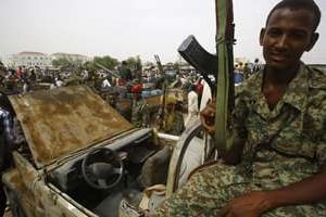 Un combattant soudanais des forces supplétives rapides. © AFP
