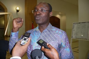 Angola: le journaliste Rafael Marques condamné à 6 mois de prison avec sursis © AFP