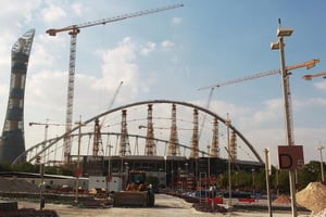 Rénovation du stade Khalifa à Doha en prévision du Mondial de foot 2022, le 13 novembre 2014. © AFP