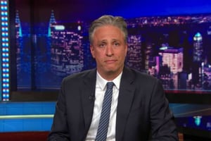 Jon Stewart, animateur de l’émission The Daily Show. © Comedy Central/YouTube