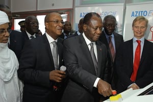 Alassane Ouattara met en marche la troisième turbine de la centrale électrique d’Azito en juin dernier. © DR