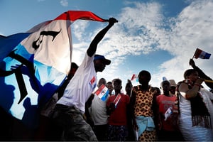 Militants du FPR lors de la campagne pour les législatives de 2013. © TONY KARUMBA/AFP