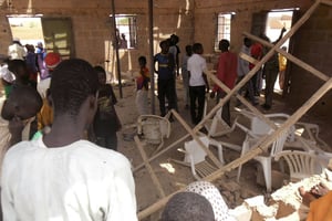 Un attentat à la bombe a tué cinq personnes dimanche, 5 juillet 2015, dans une église de Potiskum. © Adamu Adamu Damaturu/AP/SIPA