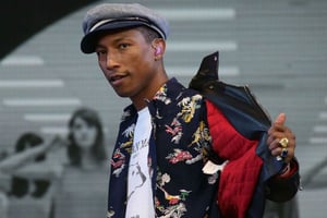 Pharrell Williams au festival de musique de Glastonbury , juin 2015. © Joel Ryan/AP/SIPA