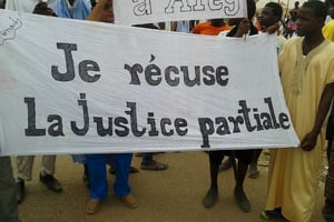 Rassemblement devant le tribunal d’Aleg en Mauritanie, le 20 août 2015 © DR