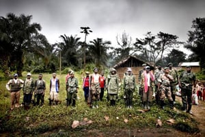 Combattants à la frontière du Nord-Kivu et du Sud-Kivu, en 2008. Aujourd’hui, ils ne seraient plus que 1 200 selon l’ONU. © ANDREW MCCONNELL/PANOS-REA