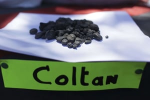 Le coltan est l’une des principales exportations minières du Rwanda. © Ariana Cubillos/AP/SIPA