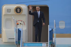 Le président américain, Barack Obama, arrive pour le sommet du G20 à Ankara en Turquie, le 15 novembre 2015. © Okan Ozer/AFP