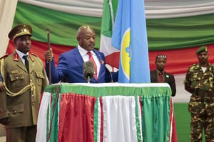 Pierre Nkurunziza lors de sa prestation de serment au parlement de Bujumbura le 20 août 2015 © Gildas Ngingo/AP/SIPA