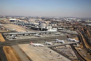 Vue de l’aéroport international Oliver Reginald Tambo de Johannesburg. © Wikimedia Commons