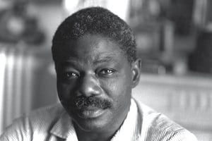 L’écrivain congolais en France dans les années 1980. © GÉRARD GASTAUD