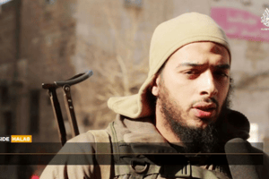 Le jihadiste français Salim Benghalem serait actuellement en Syrie. © AFP / Capture d’écran d’une vidéo téléchargée en février 2015