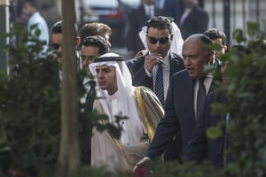 Le chef de la diplomatie égyptienne, Sameh Shoukri (à dr.) et son homologue saoudien, Adel al-Jubeir (à g.), le 10 janvier 2016 au Caire. © AFP/Khaled Desouki