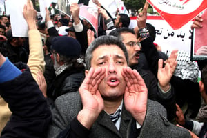 Manifestations de Tunisiens à l’occasion du 1er anniversaire de la révolution le 14 janvier 2012. © Amine Landdouls/AP/SIPA