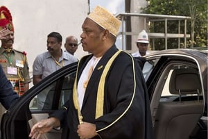 Le président sortant des Comores, Ikililou Dhoinine, lors du sommet Inde Afrique à New Delhi en octobre 2015. © Saurabh Das/AP/SIPA