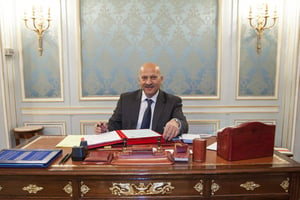 Ridha Belhaj dans son bureau du Palais de Carthage lorsqu’il était encore directeur de cabinet du président. © Ons Abid pour J.A.