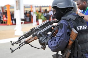 Policiers de la Frap à l’entraînement, à Abidjan. © SIA KAMBOU/AFP