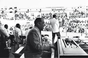 Concert de Duke Ellington, à l’occasion du Fesman (avril 1966). © AFP