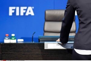 Préparation d’une conférence de presse au siège de la Fifa, à Zurich, en juillet 2015. © ENNIO LEANZA/AP/SIPA