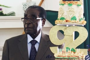 Robert Mugabe lors de son 92e anniversaire, le 22 février 2016 © Tsvangirayi Mukwazhi / AP / SIPA