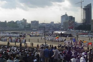 Une vue de la Mesqel Adebabay (« place de la Croix »), le jour de la fête de Mesqel, à Addis Abeba, où 500 manifestants oromo se sont rassemblés samedi 6 août 2016 avant d’être violemment réprimés par la police © Ferit / Wikimedia Commons