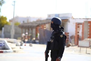 Policiers tunisiens, à Ben Guerdane (sud-est), Tunisie, le 8 mars 2016. Photo d’illustration. © Feres Najar/AP/SIPA