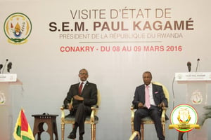 Pour sa première visite dans le pays, Paul Kagamé a été reçu en grandes pompes. © Gouvernement Guinéen Officiel/Facebook
