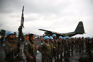Des Casques bleus des forces spéciales lors de l’embarquement pour une opération de déploiement rapide de la Force de la Monusco dans l’Ituri. © Flickr/CC/Monusco