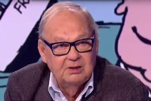 Dessinateur iconoclaste, Siné est décédé le 5 mai 2016 à l’âge de 87 ans. © Capture d’écran/Youtube