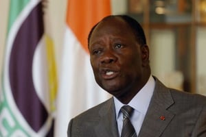 Alassane Ouattara entend faire adopter sa réforme constitutionnelle le plus rapidement possible. © Schalk van Zuydam/AP/SIPA