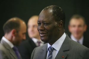 Alassane Ouattara, le 6 mai 2001 à Abidjan. © Emanuel Ekra/AP/SIPA