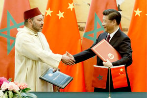 Mohammed VI et le président chinois, Xi Jinping, le 11 mai, à Pékin. © KIM KYUNG-HOON/AP/SIPA