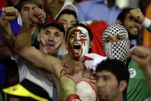 Des supporteurs algériens. © Sunday Alamba/AP/SIPA