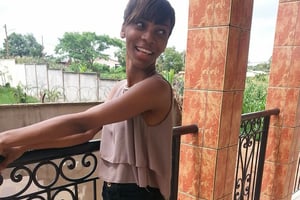 Aïcha quitte Libreville en 2014 afin de parfaire sa formation à Soa au Cameroun. © DR