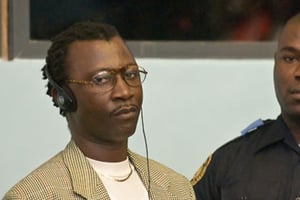 Alex Tamba Brima lors de son procès au TSSL en 2007. © TSSL
