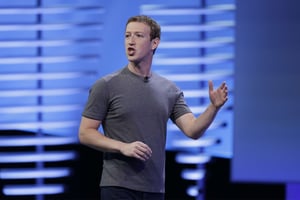 Mark Zuckerberg, le fondateur du réseau social Facebook, lors d’une présentation à San Francisco le 12 avril 2016. © Eric Risberg/AP/SIPA