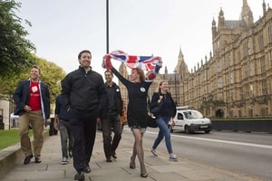 Des partisans du Brexit paradent pour la sortie du Royaume-Uni de l’UE, à Londres jeudi 24 juin. © Anthony Devlin/AP/SIPA