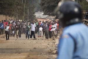 Manifestations de l’opposition dans le bidonville de Kibera, près de la capitale Nairobi, le 14 juin 2016. © Ben Curtis/AP/SIPA