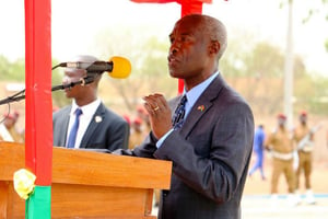 Tulinabo Mushingi, ambassadeur des États-Unis au Burkina Faso le 13 mai 2016 à Ouagadougou. © US Army Africa/ Flickr creative commons