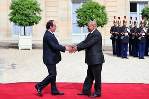 François Hollande accueille à l’Élysée Jacob Zuma, le 11 juillet 2016. © Thibault Camus/AP/SIPA