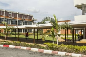 Sur le campus universitaire Félix-Houphouët-Boigny d’Abidjan, en Côte d’Ivoire, en mars 2016. © Jacques Torregano pour JA