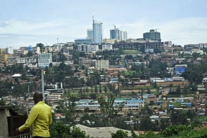 Vue du centre ville de Kigali depuis Ruhango. © Vincent Fournier/JA
