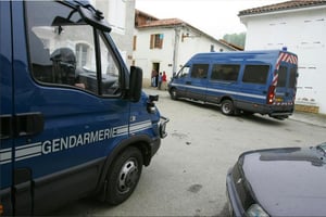 Des gendarmes en intervention. © AFP