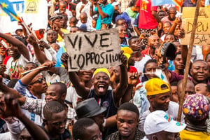 Des opposants au président Joseph Kabila défilent à Kinshasa le 31 juillet 2016. © AFP/Eduardo Soteras