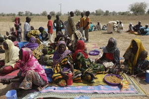 Des déplacés internes dans l’État de Borno, dans le nord-est du Nigeria, le 8 décembre 2015. © Sunday Alamba/AP/SIPA