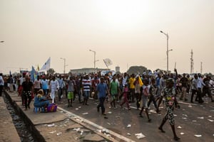 Des sympathisants de l’opposition lors d’un rassemblement à Kinshasa, le 31 juillet 2016. © Edourdo Soteras/AFP