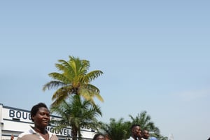Manifestation devant l’ambassade rwandaise à Bujumbura, le 13 février. © AFP