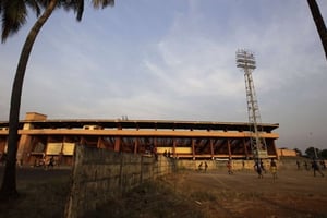 Le stade du 28-Septembre à Conakry, où la plupart des crimes de 2009 ont été commis, ici en décembre 2009. © REBECCA BLACKWELL/AP/SIPA