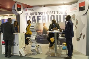 Stand de la Société générale lors de l’Africa Ceo Forum, à Abidjan en mars 2016. © Jacques Torregano/Divergence/AFRICA CEO FORUM/JA