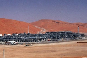 Un site de la compagnie pétrolière Aramco en Arabie saoudite. © Bruce Stanley/AP/SIPA